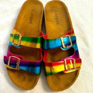ANNA multicolored sandal with adjustable straps. Size 8.5
